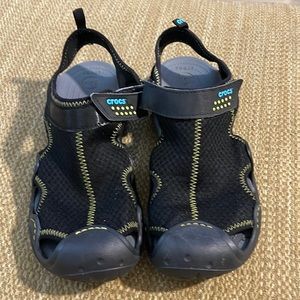 Crocs Men’s Sandals Size 10